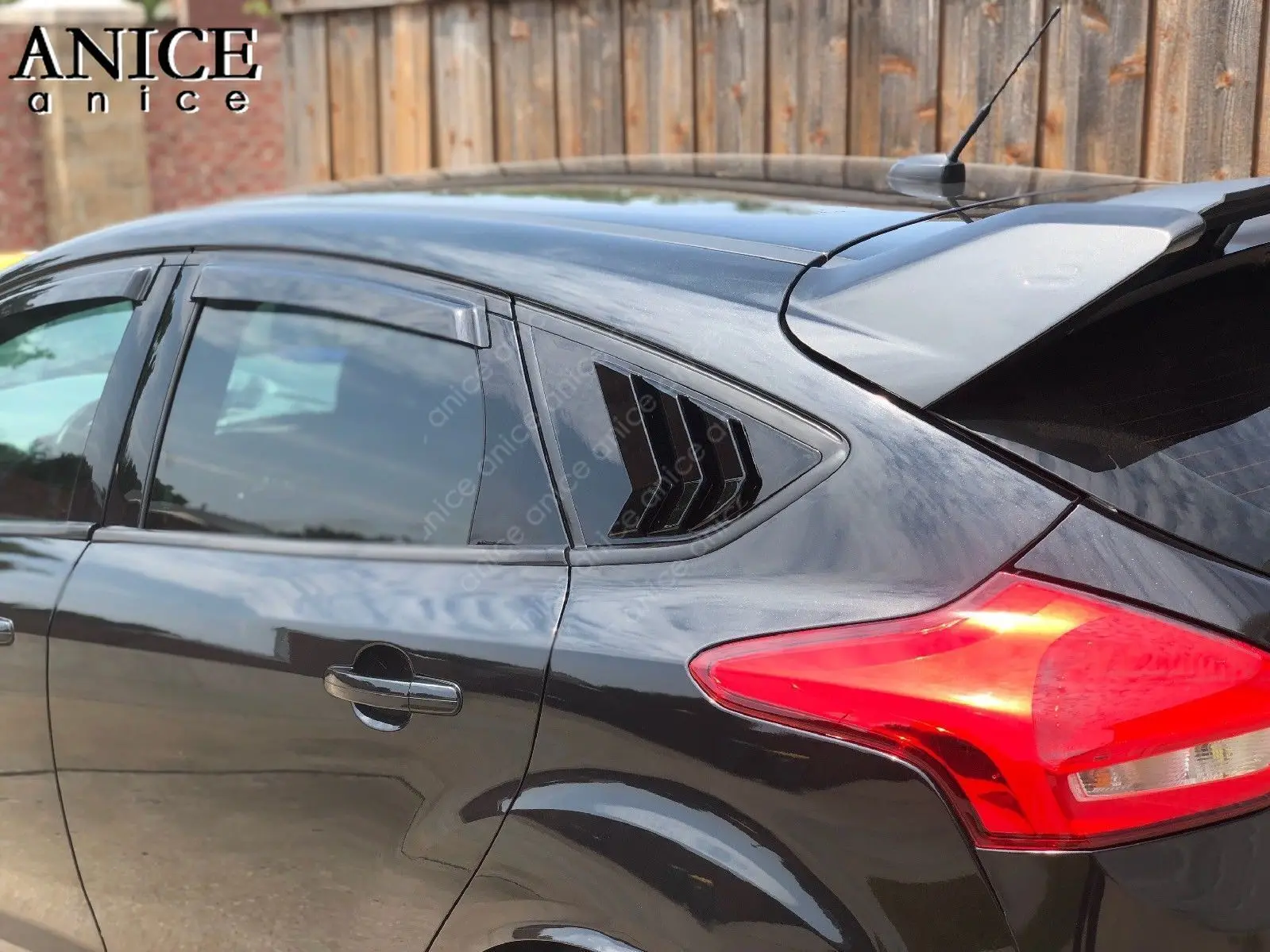 Подходит для хэтчбека Ford Focus ST RS из углеродного волокна цветные боковые жалюзи