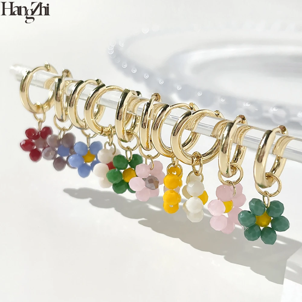 

HangZhi 2021 New Chic Gold Color Metal Circle Colorful Acrylic Lovely Flower Daisy Pendant Hoop Earrings for Women Jewelry