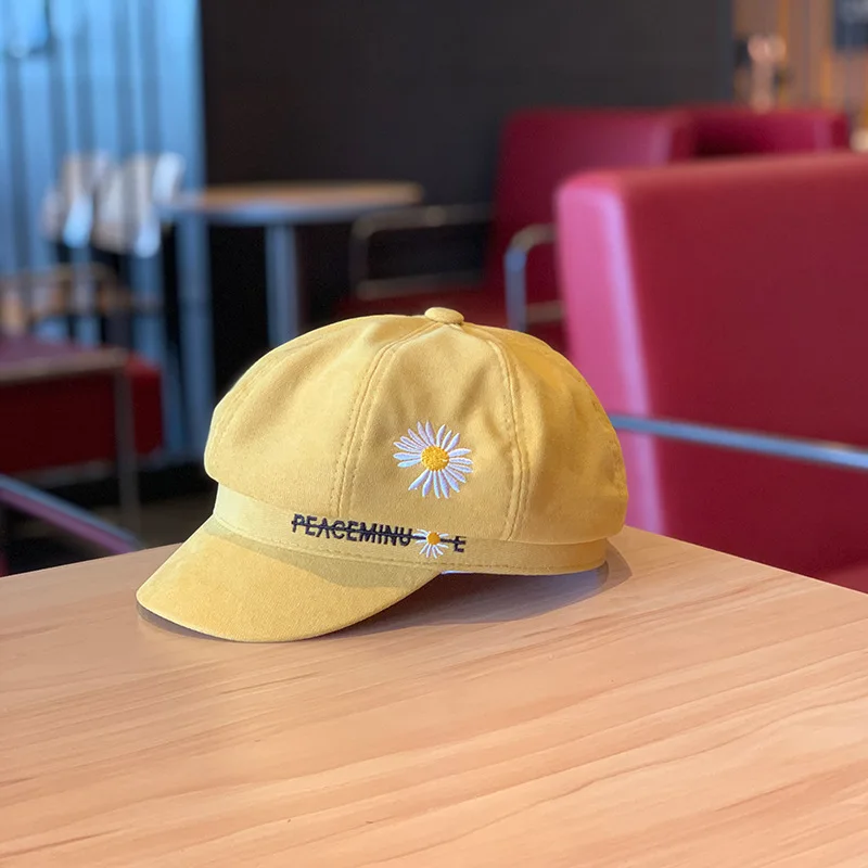 Маленькая шляпа с ромашками и цветами Женская Корейская версия весенне-осеннего