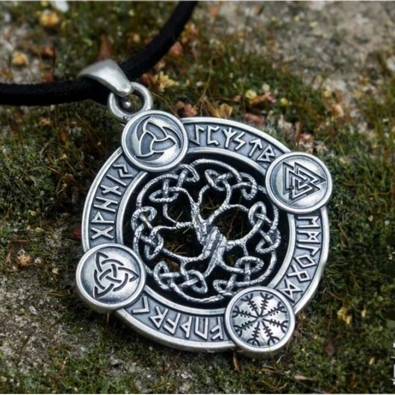 

New Personality Celtic Tree of Life Round Pendant Necklace Men's Viking Rune Amulet Necklace Pendant Accessories Party Jewelry