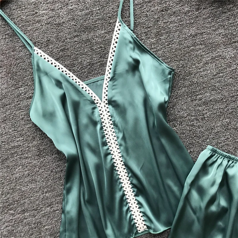 

Summer women's pajamas new sexy suspenders tops shorts Sleepwear two-piece suit casual home service Tempting pijama 2020