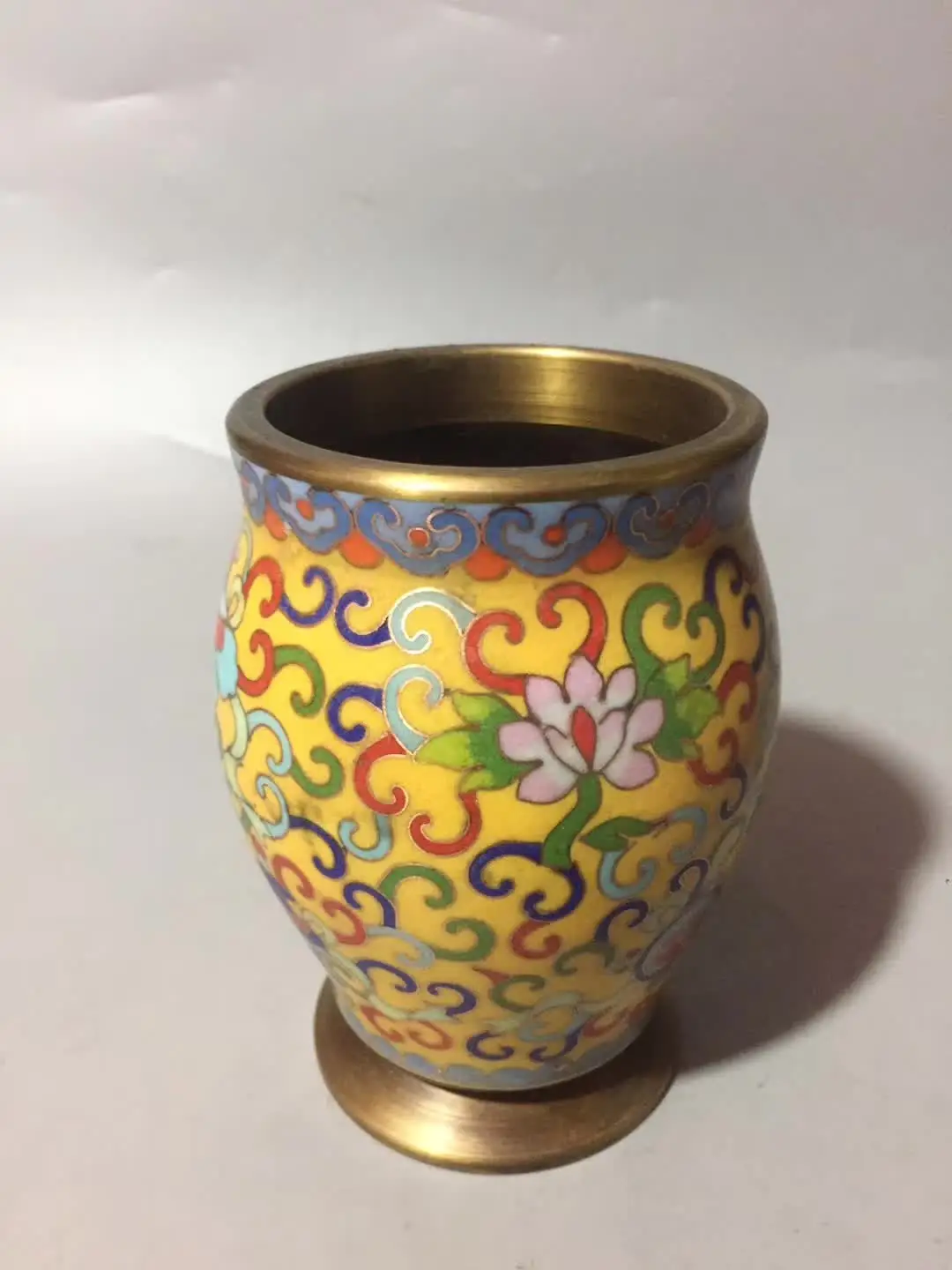 

Chinese Cloisonne Carved Flower Copper Statue Brass Grinder Jar Healthy Longevity Home Furnishing Decoration