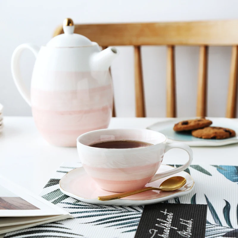 Керамическая розовая чайная чашка и блюдца MUZITY фарфоровая кофейная набор посуды