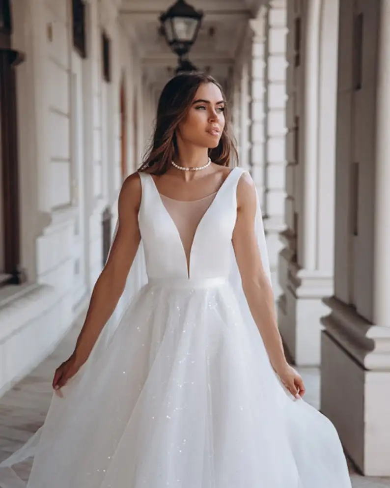 Сексуальное атласное свадебное платье Booma из фатина с блестками и глубоким v