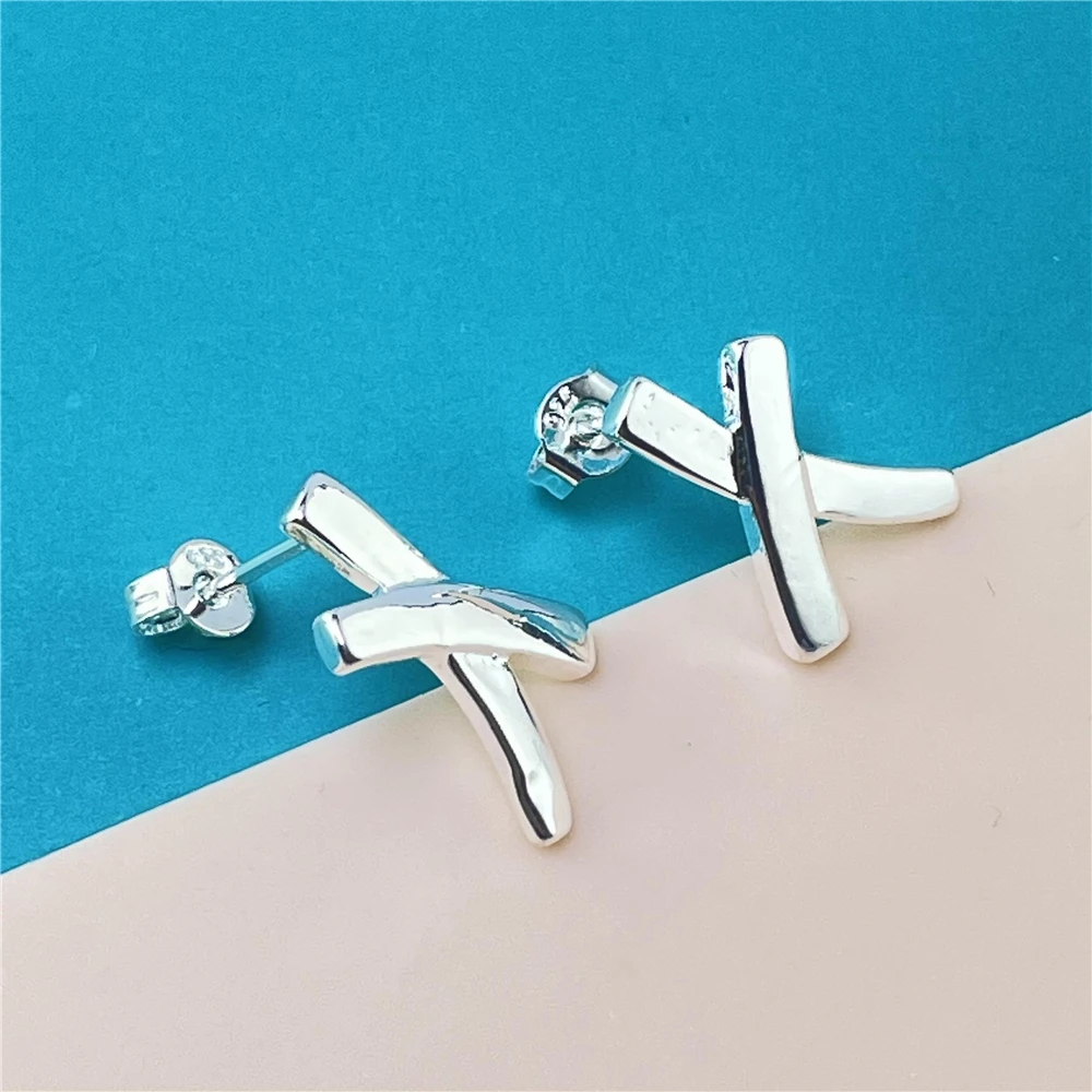 

Женские серьги из серебра 925 пробы с пятью листьями