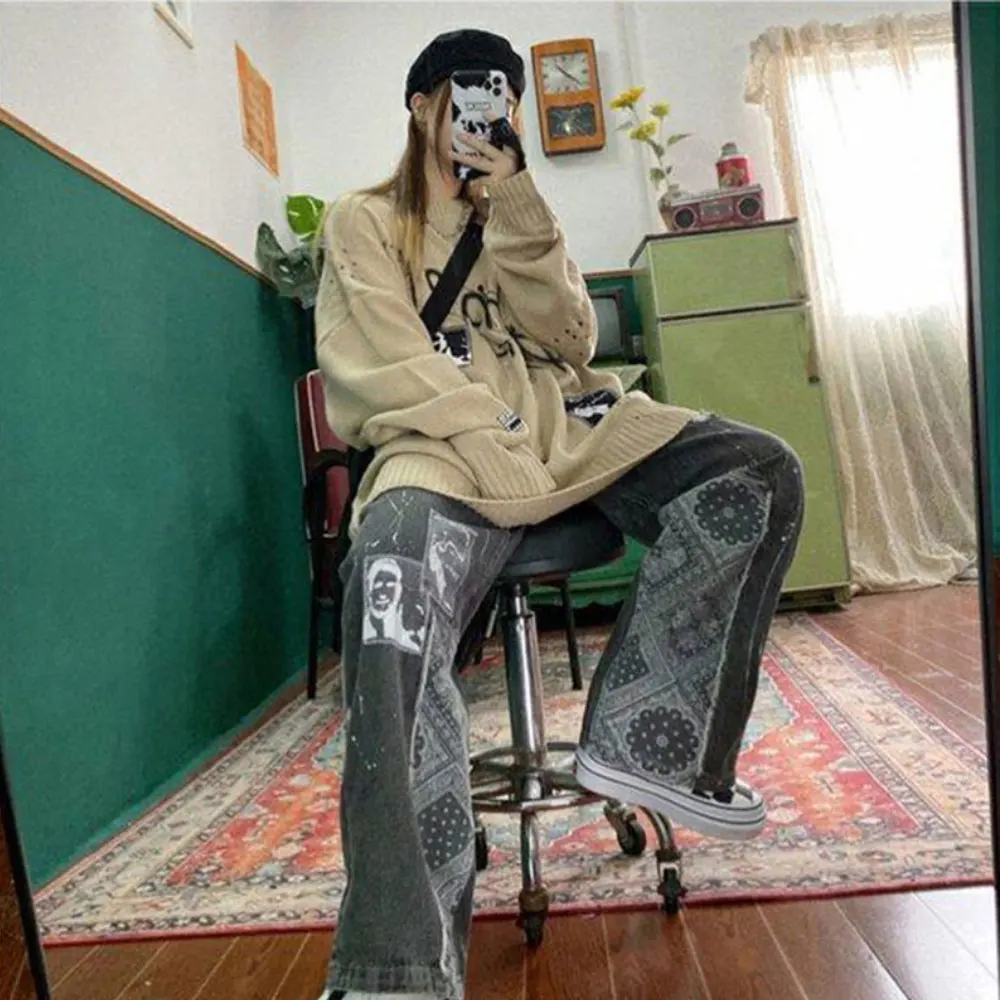 

ZOTTSOZ Bandana Paisley Pattern Patchwork Loose Denim Pants Women Fashion Ripped Hole Wash Jeans Casual Vintage Street Trousers