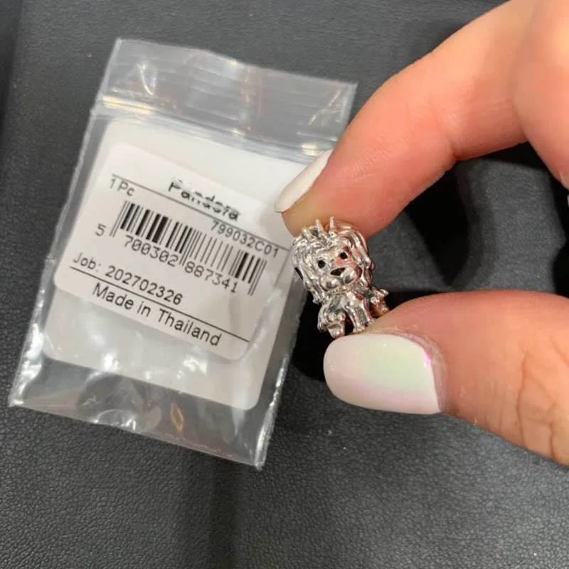 925 пробы серебряные волнистые автомобильные подушки с принтом флага