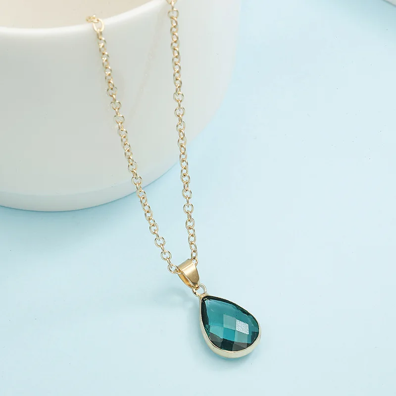 

CTN1 Romantic Crystal Pendant Multilayer Sweater Chain Necklace For Women AL