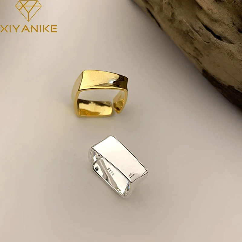 

Женское кольцо из серебра 925 пробы, с геометрическим рисунком