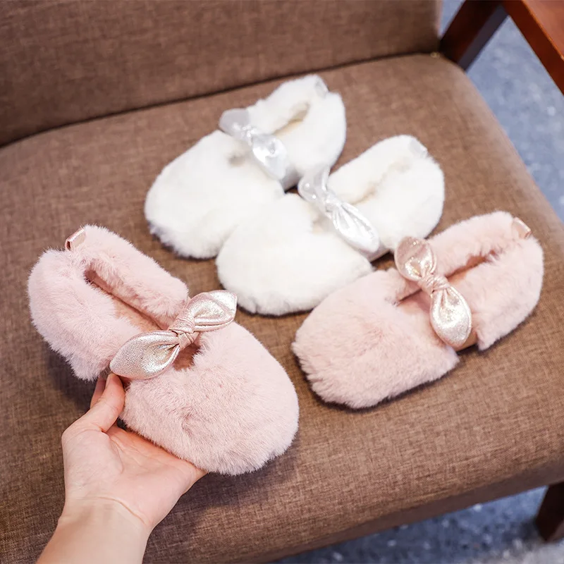 

Зимняя Детская Хлопковая обувь; теплая уличная зимняя обувь с бантом для детей; милая плюшевая обувь на плоской подошве для девочек