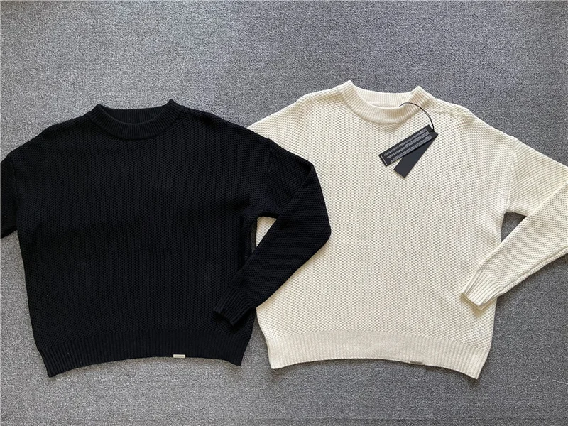 Мужской и женский свитер с металлической каймой | Мужская одежда