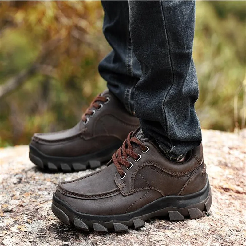 

Man Hiking Shoes Genuine Leather Lace-up Non-slip tourism Sports Tactical Shoes High Quality Outdoor Trekking Boots Men Sneakers