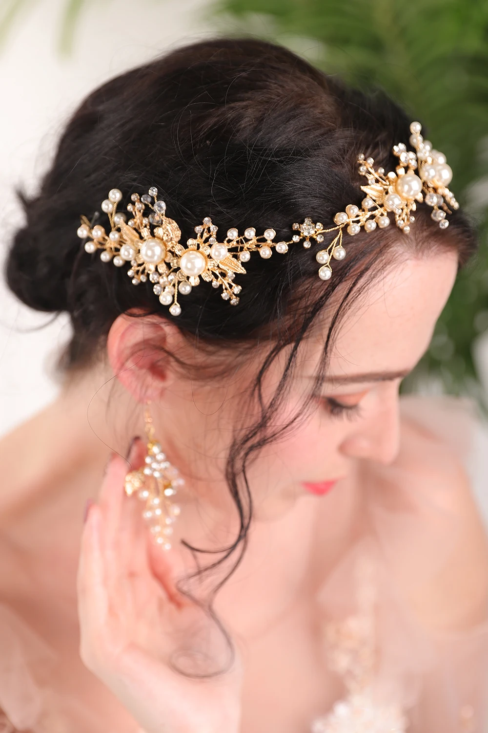 2020 популярный Золотой благородный цветок с жемчугом Стразы шикарная повязка для