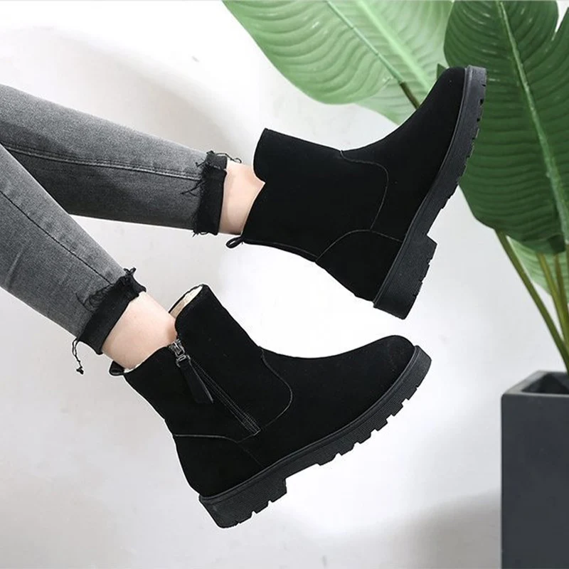 

New Winter Snow Boots 2021 Women's Fur Plus Velvet Warm Shoes Fashion Non-slip Low Heels Zipper Ladies Short Boots Female Shoes