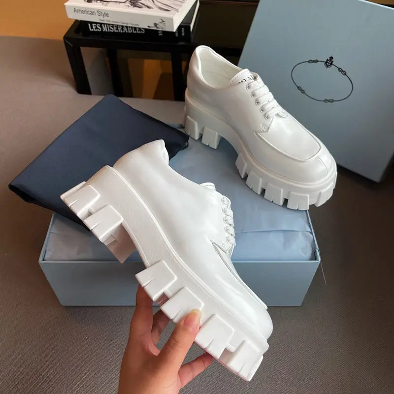 

2021 Leather Gear Platform Shoes Platform Shoes Slim And High Leisure Non-slip Patent Leather Comfortable Star Same Style