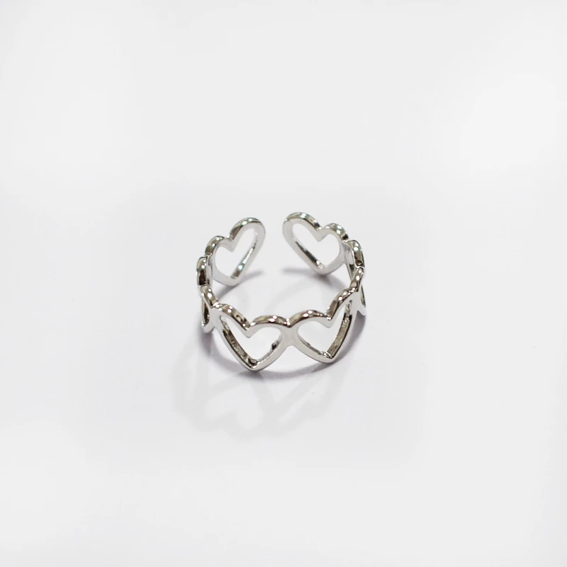 

Korean Hollow Heart-shaped Rings for Women Love Sweet Gold Silver Colour Wide Ring for Teens Fashion Jewelry Wedding Gift