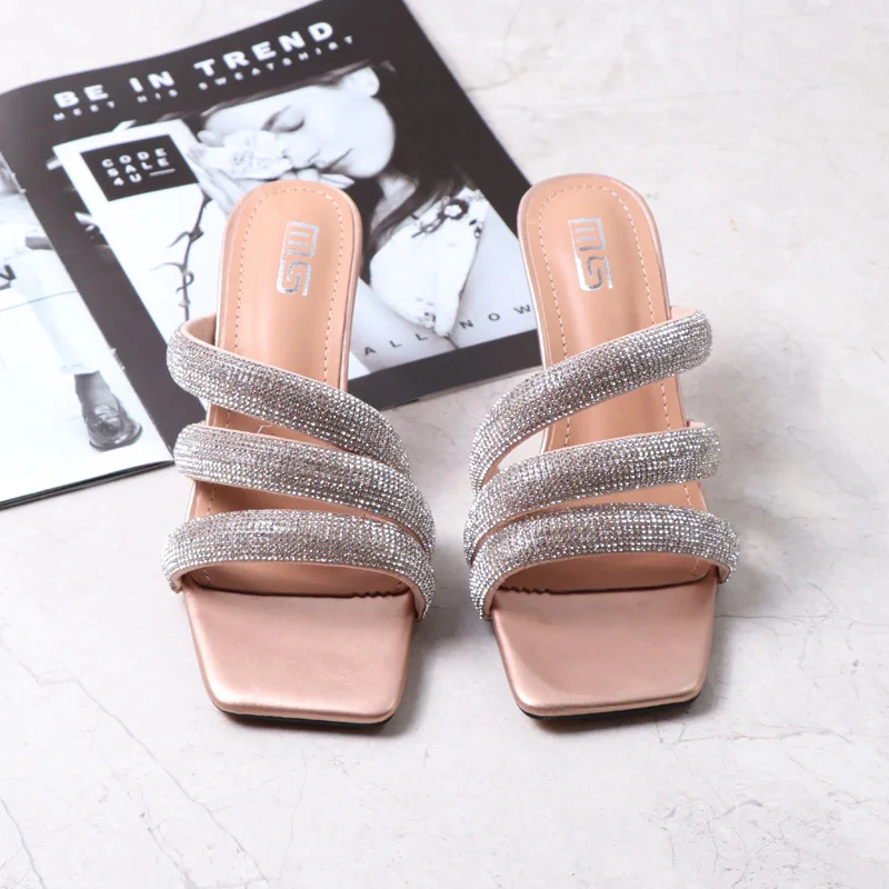 2021 Summer Outside The New Modern Slippers Women Party Thin Heels Sequins Bling Sexy Fashion Sandals 8.5 cm High Heels Solid