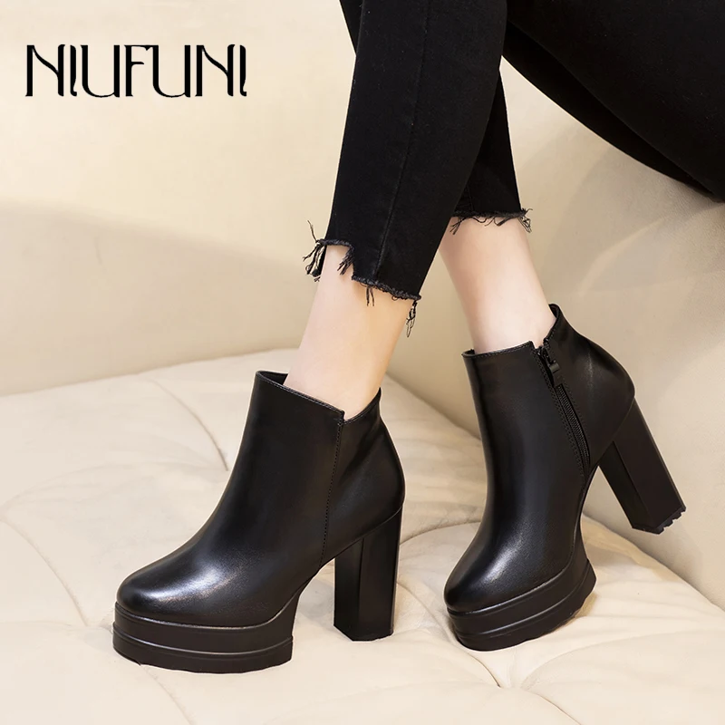 

NIUFUNI Autumn Black PU Leather Women's Boots Thick High Heels Platform Short Tube Ankle Boots British Women's Shoes Side Zipper