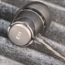 Наушники-вкладыши SoundMAGIC E11 с шумоизоляцией