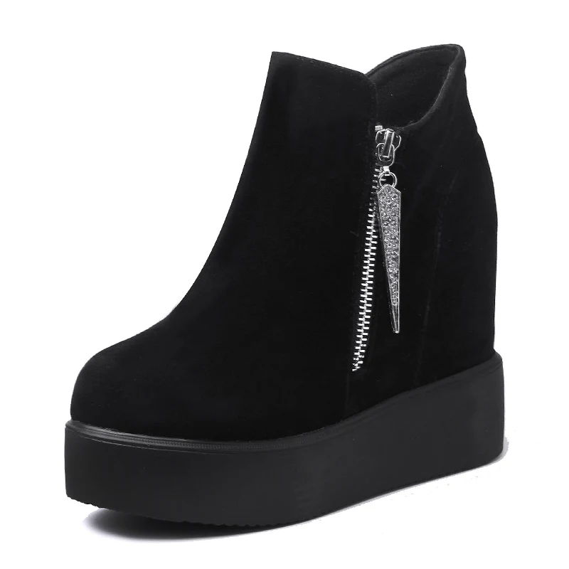 Короткие ботинки на толстой подошве в британском стиле Новинка 2020 года Сезон