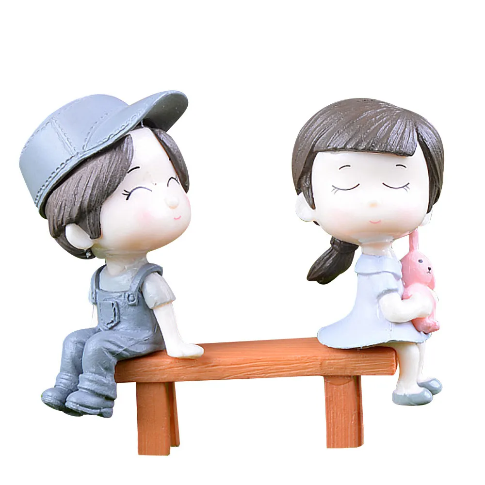 

Stool Couple Sculpture Art Home Decoration 3D Statue for Living Room Bedroom Decoration Home Decor Garden Cute Dollhouse Artwork