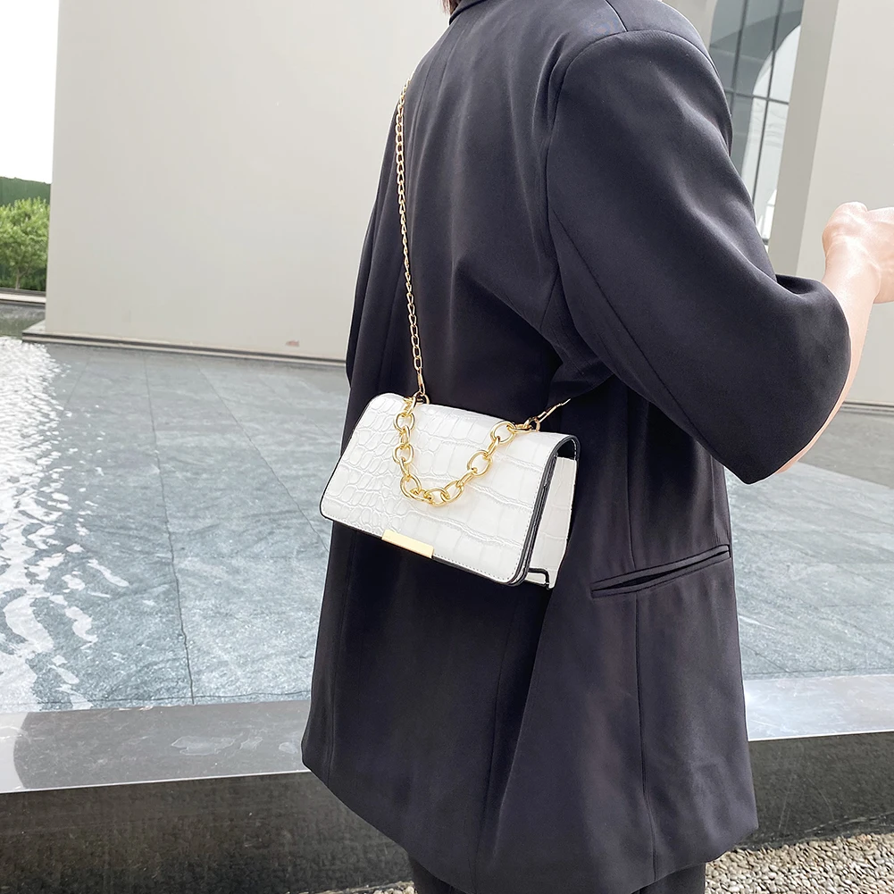 

2021 Pleated Female Handbag Fashion Ladies Alligator Pattern Shoulder Bag Women Thick Chain PU Flap Handbags Women
