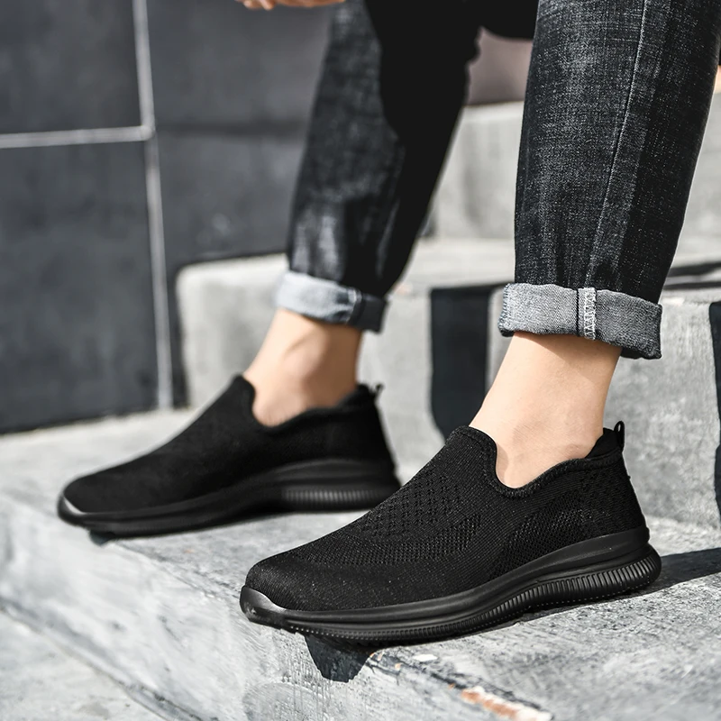 

2021 New Men Jogging Shoes Outdoor Big Size Light Male Running Sneaker Fashion Breathable Comfortable Athletic Footwear