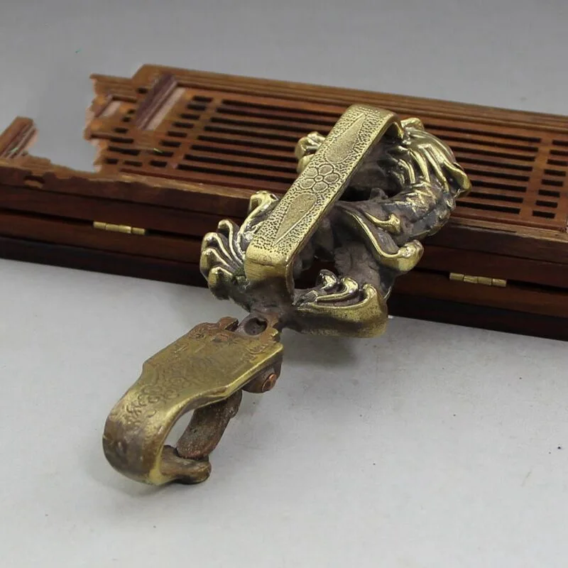 

LAOJUNLU Brass Dragon Head Belt Buckle Pure Copper Key Ring Pendant Male Dragon Plate Hanging Imitation Antiques