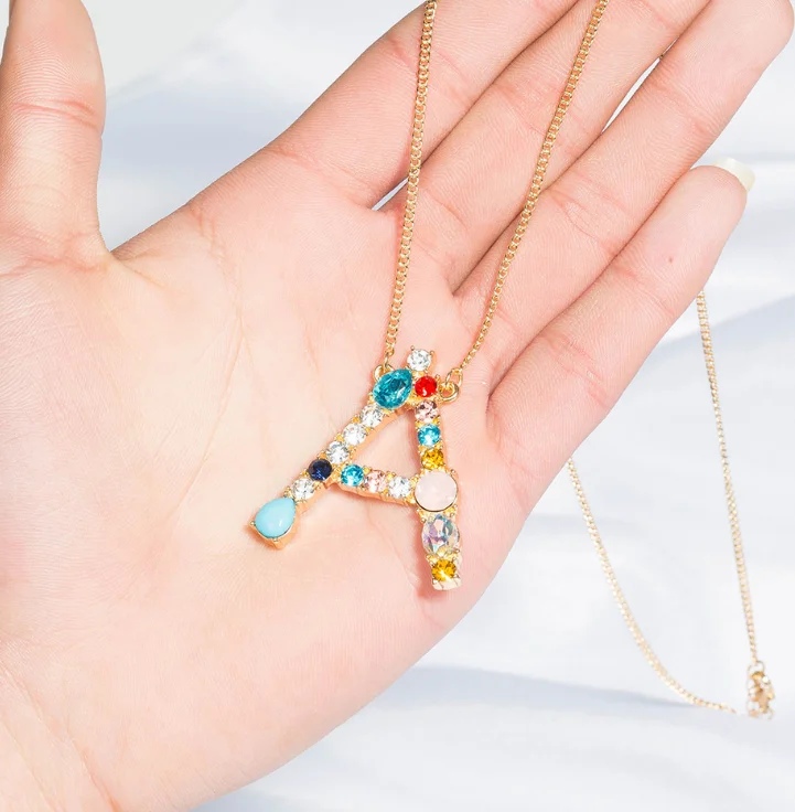 Золото Цвет Начальная Радуга CZ уникальное имя письмо ожерелье Имя ювелирные