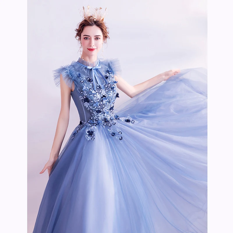 Рисунок 3 - Вечерние платья на церемонию