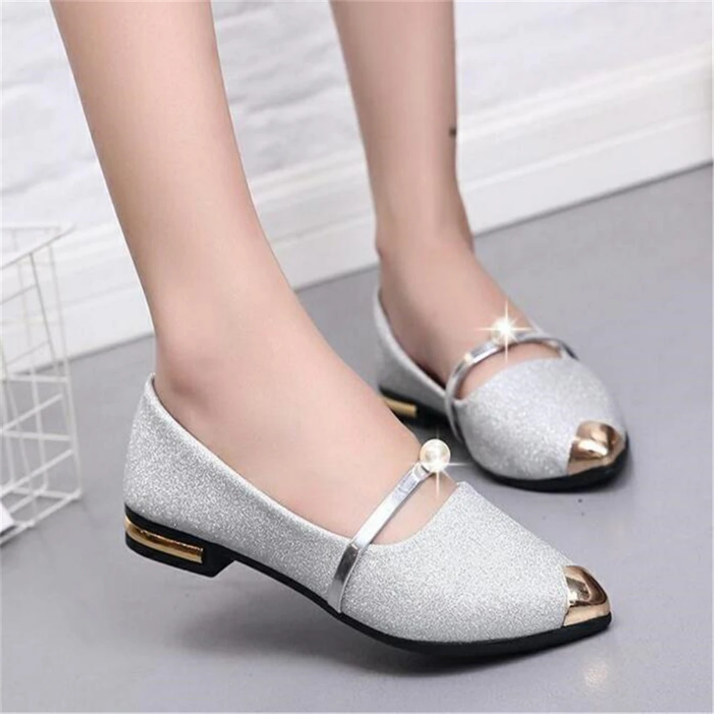 Женские Водонепроницаемые мокасины модные лоферы на плоской подошве с закрытым