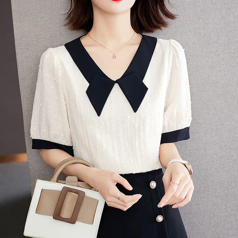 

2021 New Summer Women Blouses Casual Loose Short Sleeve V-Neck Chiffon Shirts Fashion Elegant Office Lady Tops Clothing