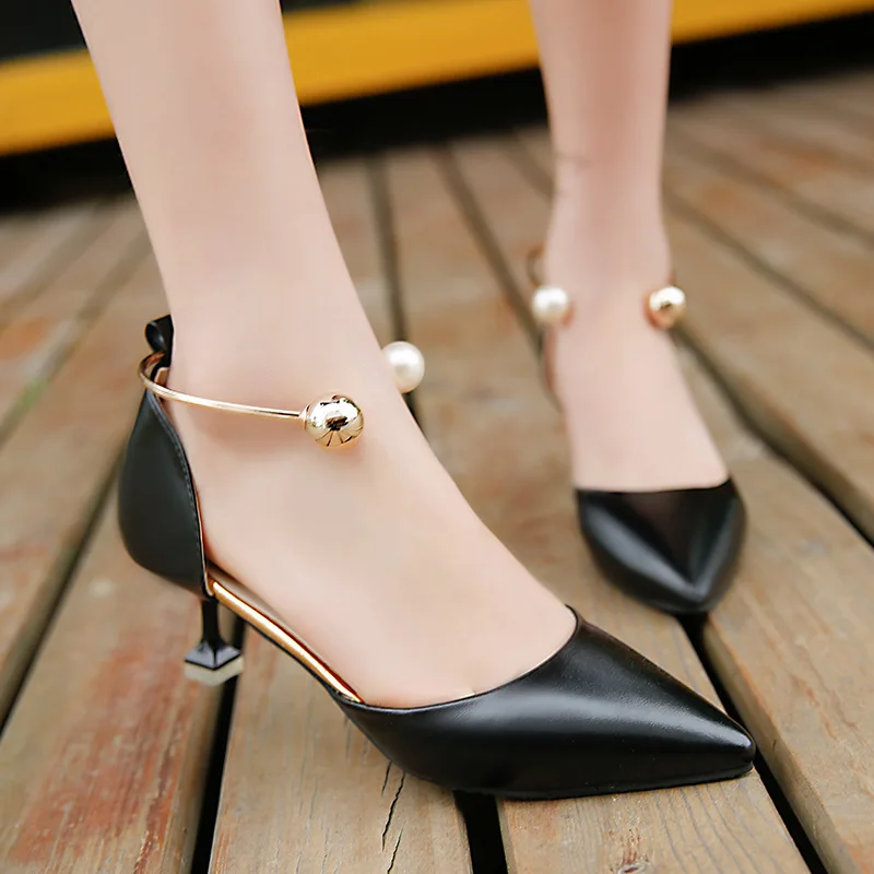 

Women's Shoes