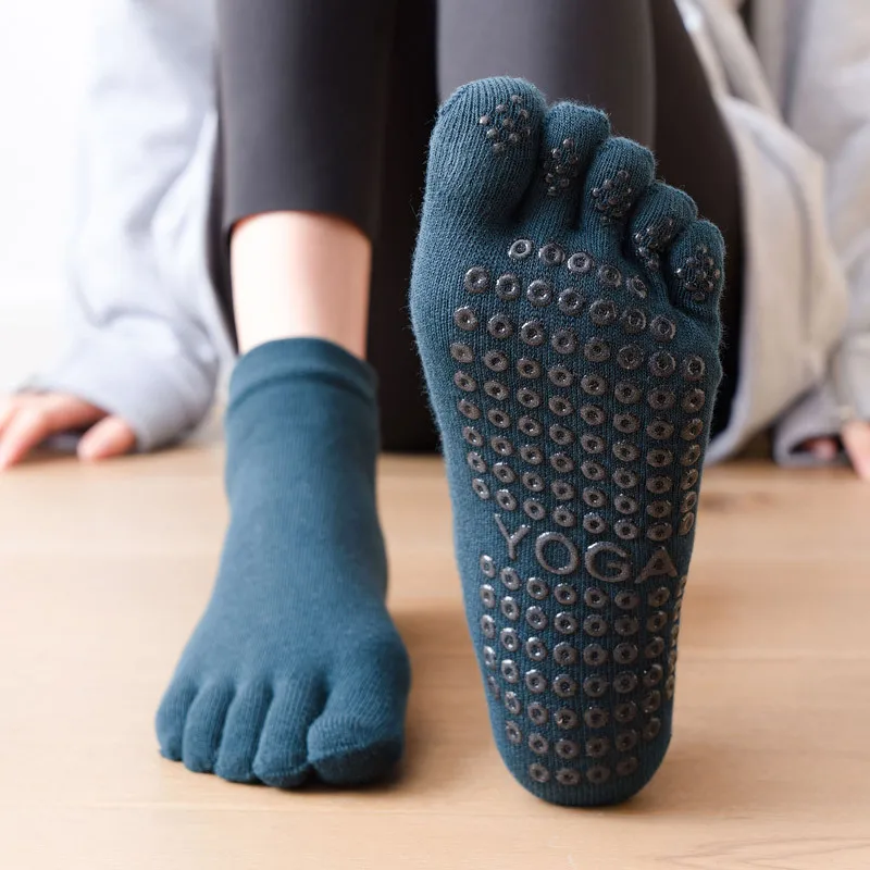 

2022New Combed Cotton Indoor Yoga Socks All-Inclusive Five-Finger Socks Glued Dance Sports Socks Indoor Fitness Socks CuteSocks