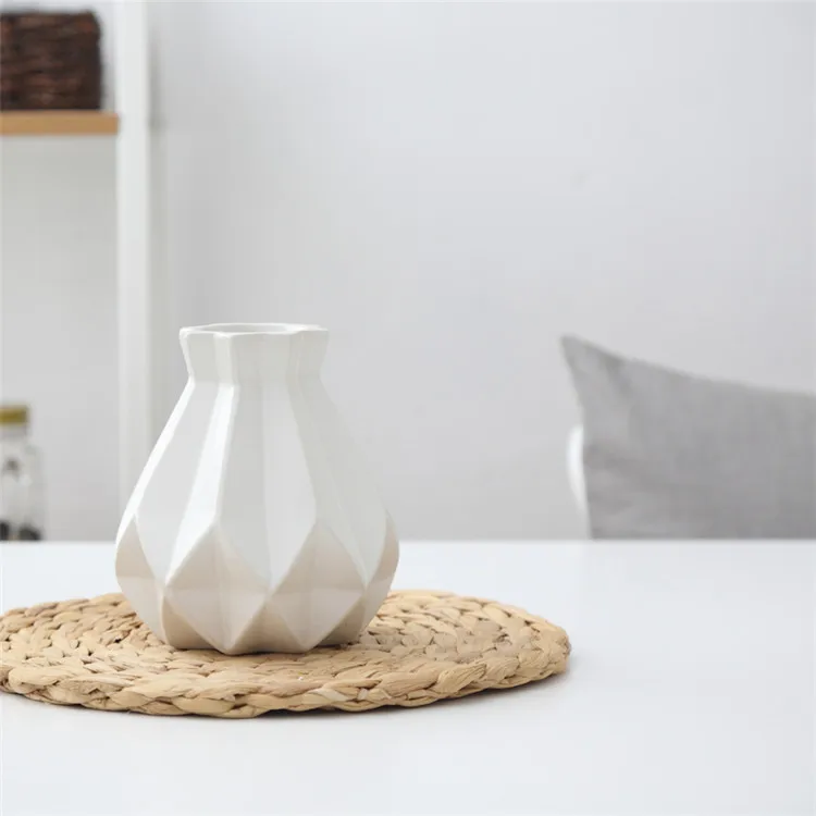 Small White Европейская матовая Алмазная фарфоровая ваза, современная модная керамическая ваза для цветов, для кабинета, прихожей, домашнего свадебного украшения G - Цвет: Small White
