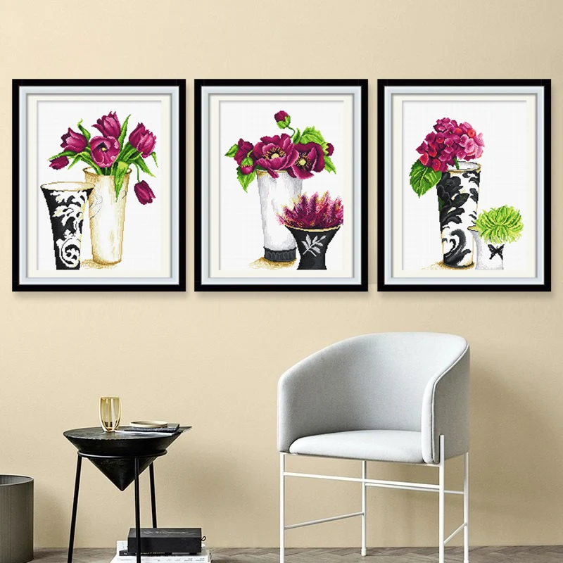 Набор для вышивки крестом холщовая ваза с новогодним принтом фиолетовая Триптих