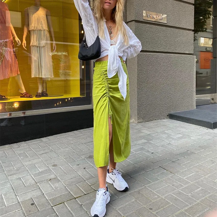 Женская атласная юбка Длинная с разрезом необычной складкой и завышенной талией