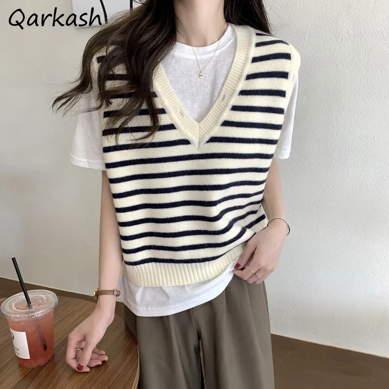 

Striped Sweater Vest Women V-neck Loose Simple Office Lady Fashion Casual All-match Clothing Tender Autumn Warm Soft Chic New
