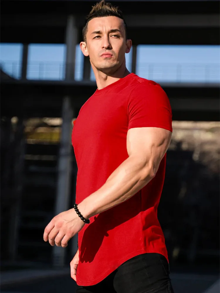 Футболка мужская хлопковая с коротким рукавом приталенная черная для спортзала