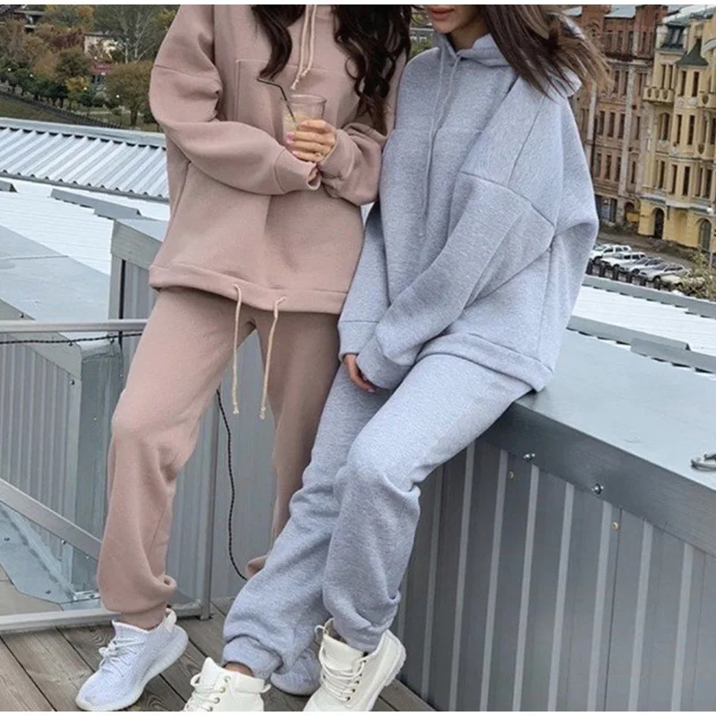 

2020 Autumn New Solid Casual Sports Suit Women 2 Pieces Set Fleece Hooded Sweatshirts And Pants Outfits Oversized Hoodies Suit
