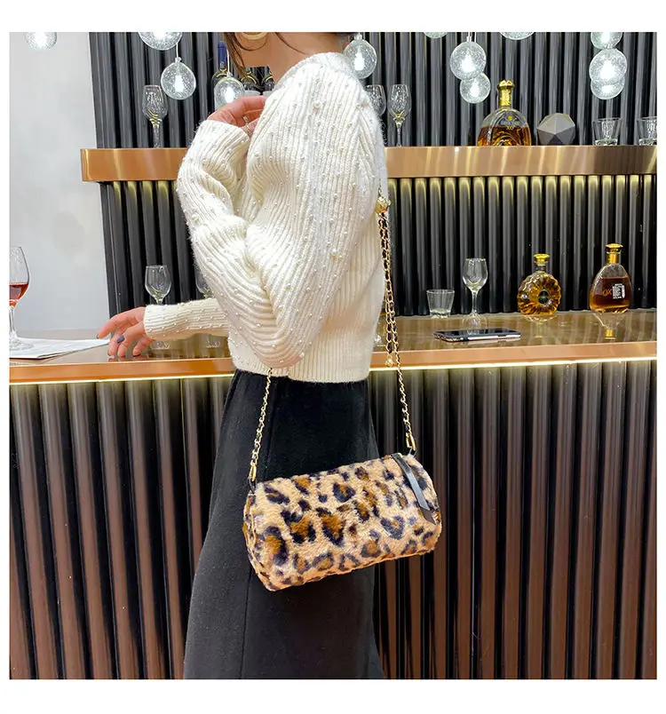 

New Plush Ladies Messenger Bags Women Shoulder Bags Leopard Pattern Female Crossbody Bags Fashion Coin Purses for Girls Handbag