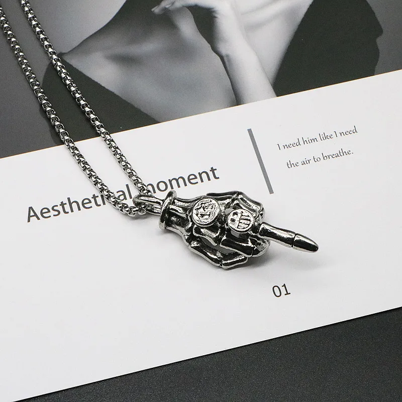

Necklace Men Hip Hop All-Match Smile Vertical Middle Finger Skull Hand Pendant Stainless Steel Chain Trendy Gift Luxury Jewelry