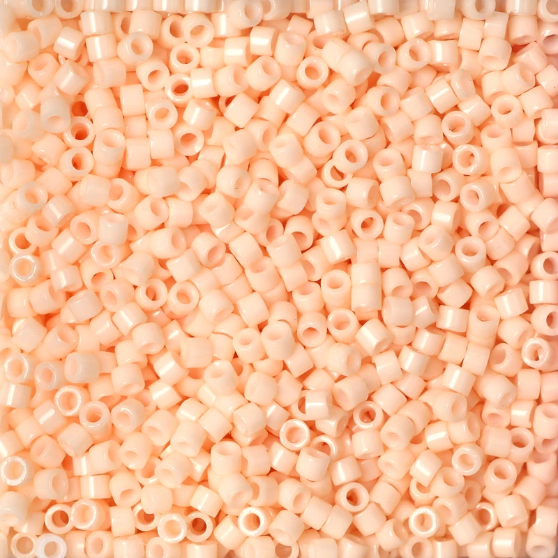 

FAIRYWOO 5 Grams/Bag Miyuki Delica Seedbead 11/0 DB1492 Light Pink Bead For Women DIY Accessories Charms Bracelet Making Jewelry