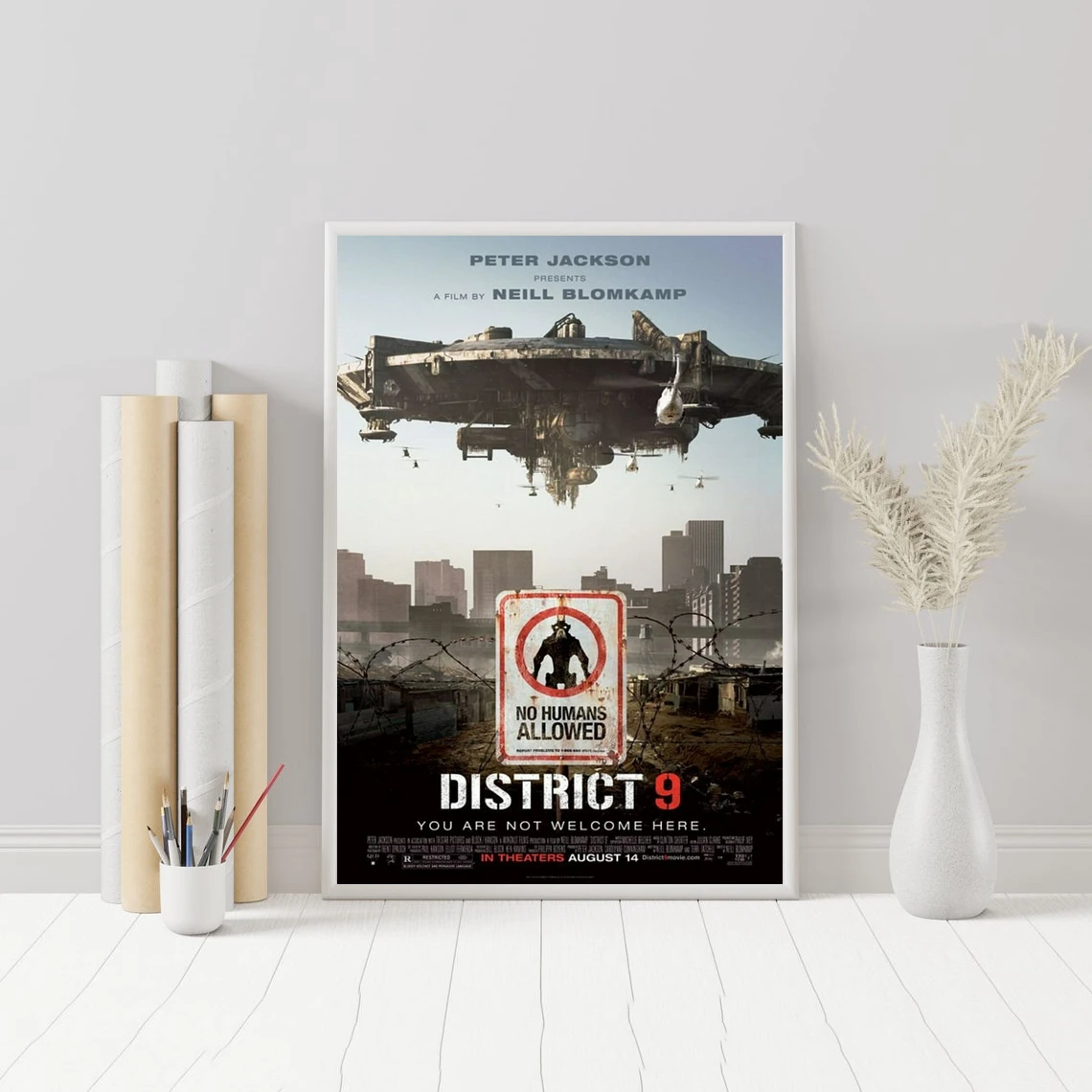 

District 9 Movie Poster Wall Painting Home Decoration ( No Frame )