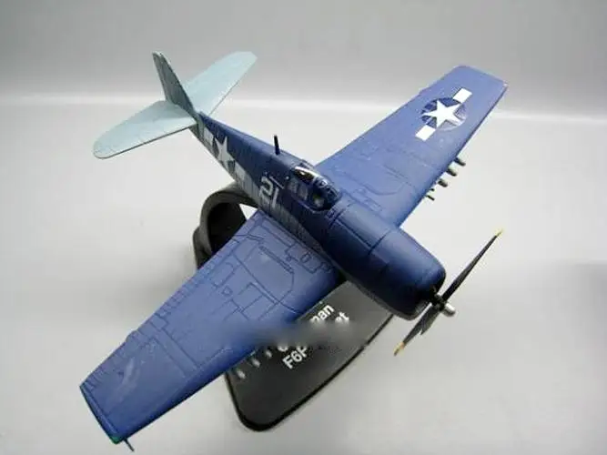 Япония NAKAJIMA BN5 KATE VS USA GRUMMAN F6F HELLCAT 1/72 модель самолета| |