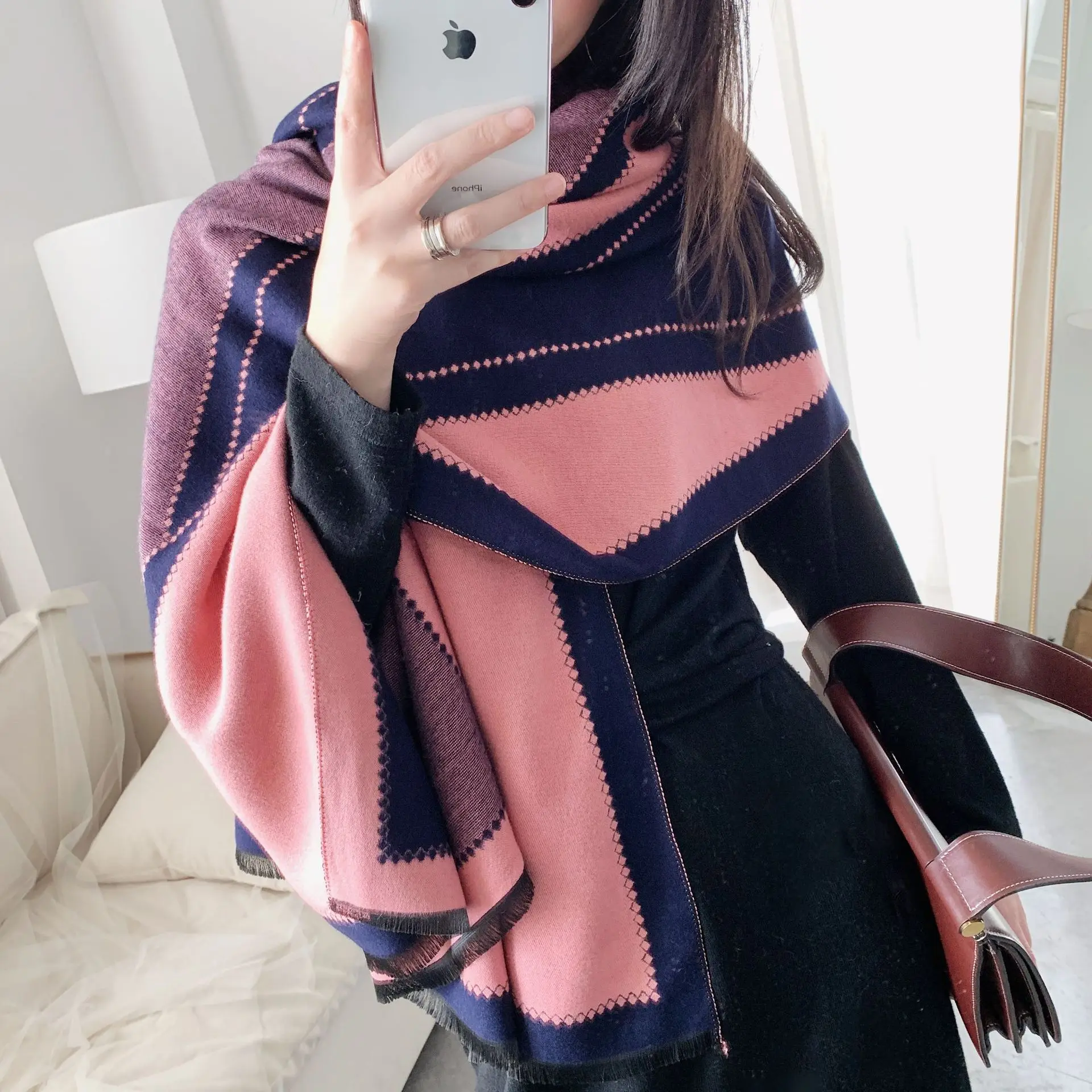 

Women Scarf Artificial Cashmere Pashmina Wrap Oversize Scarves Shawl Reversible Mujer Bufanda Mantilla Ultra Long Cape 70*200cm