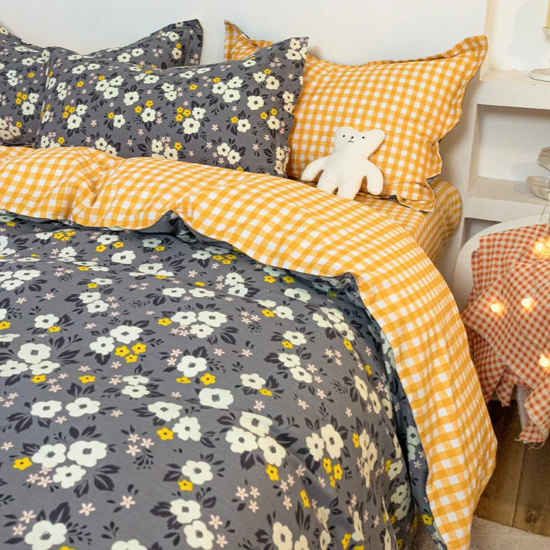 

Four-Piece Bed Sheet, Duvet Cover, Pillowcase, 100% Cotton, Comfortable At Home, Bedding, Stylish And Simple