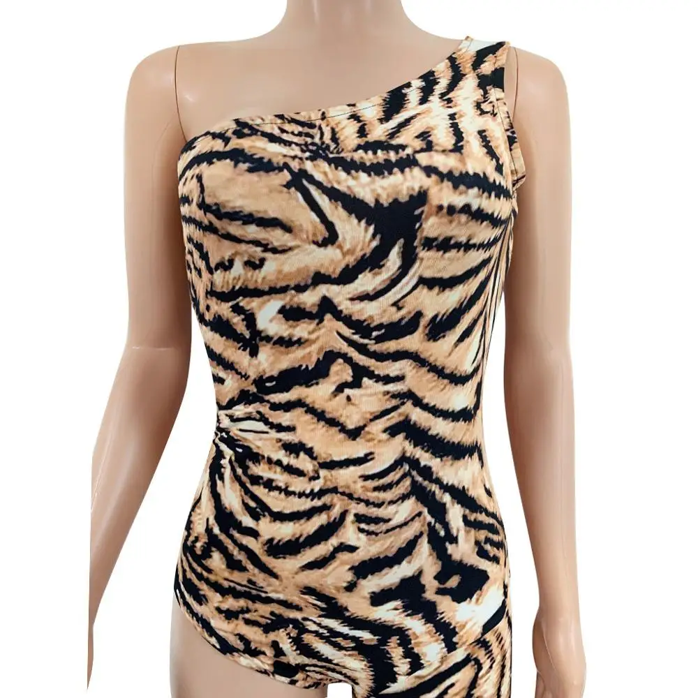 

2020 New Women Sexy One Shoulder Sleeveless Tiger Stripe Print Skinny Jumpsuit Sexy Night Club Party Romper Overalls