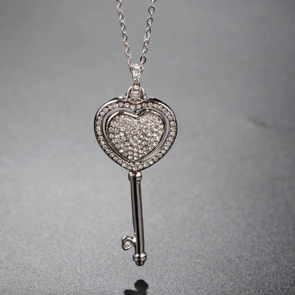 

2021New Fashion Jewelry SWA1:1 Charming Delicate Heart-Shaped Suit Charming Women Necklace Pink Crystal Girlfriend Romantic Gift