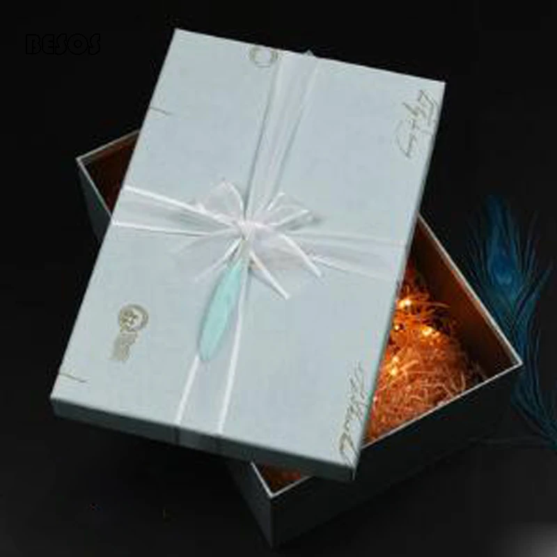 Рождественская новогодняя праздничная свежая Мраморная елка перо лента бант